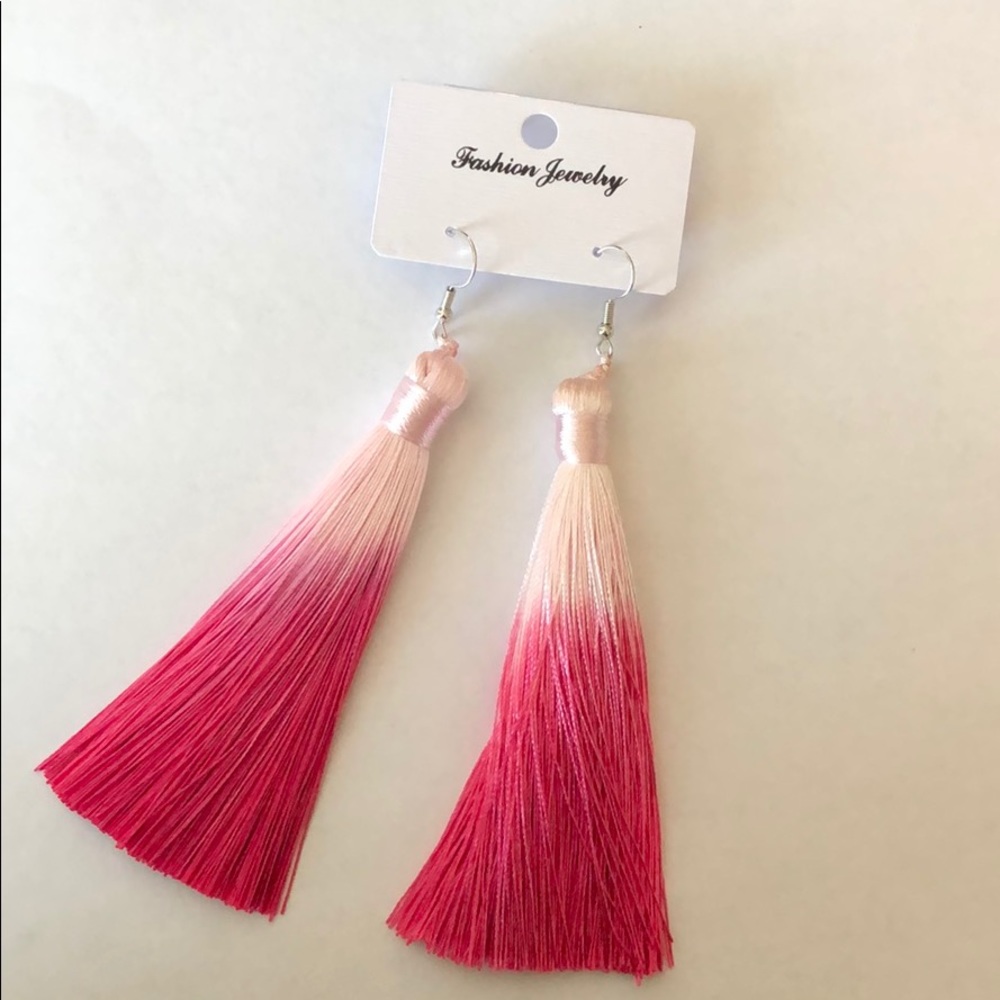 Pink ombré style tassel Earrings ✨